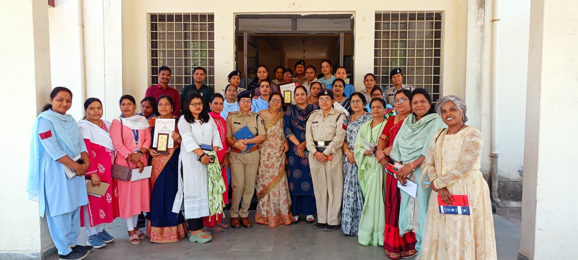 अंतर्राष्ट्रीय महिला दिवस पर महिला एवं बालिकाओं के विरुद्ध अपराधों के उन्मूलन हेतु एक दिवसीय कार्यशाला आयोजित