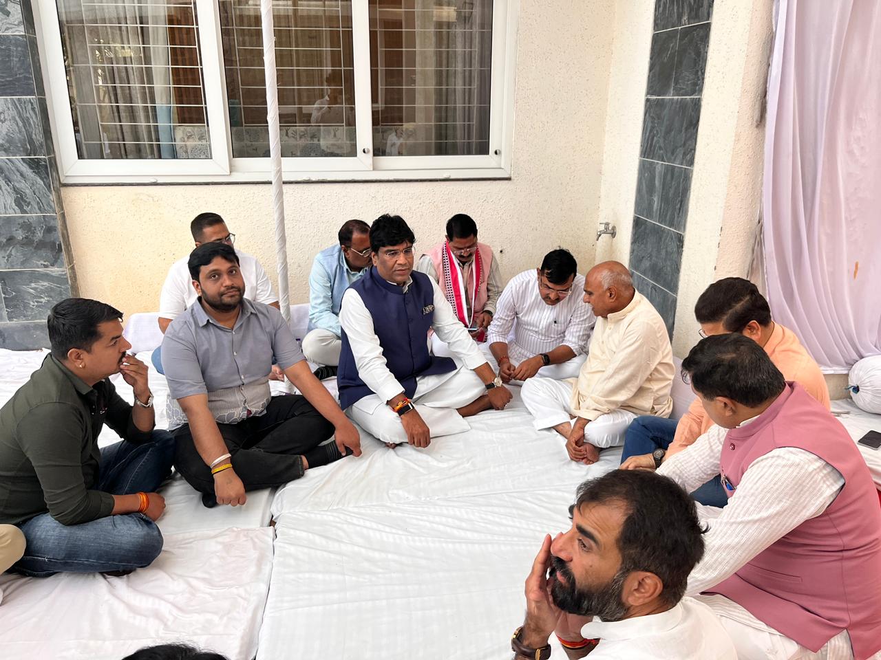 मप्र राज्य सहकारी अनुसूचित जाति वित्त एवं विकास निगम अध्यक्ष सावन सोनकर ने सुरभि खंडेलवाल को दी श्रद्धांजलि