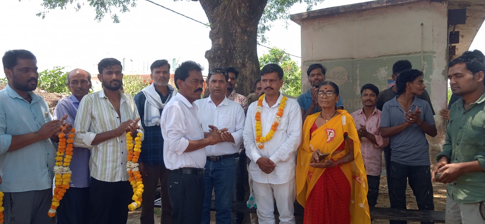नवनियुक्त कांग्रेस प्रवक्ता विजय पारधी का आमला में हुआ जोरदार स्वागत