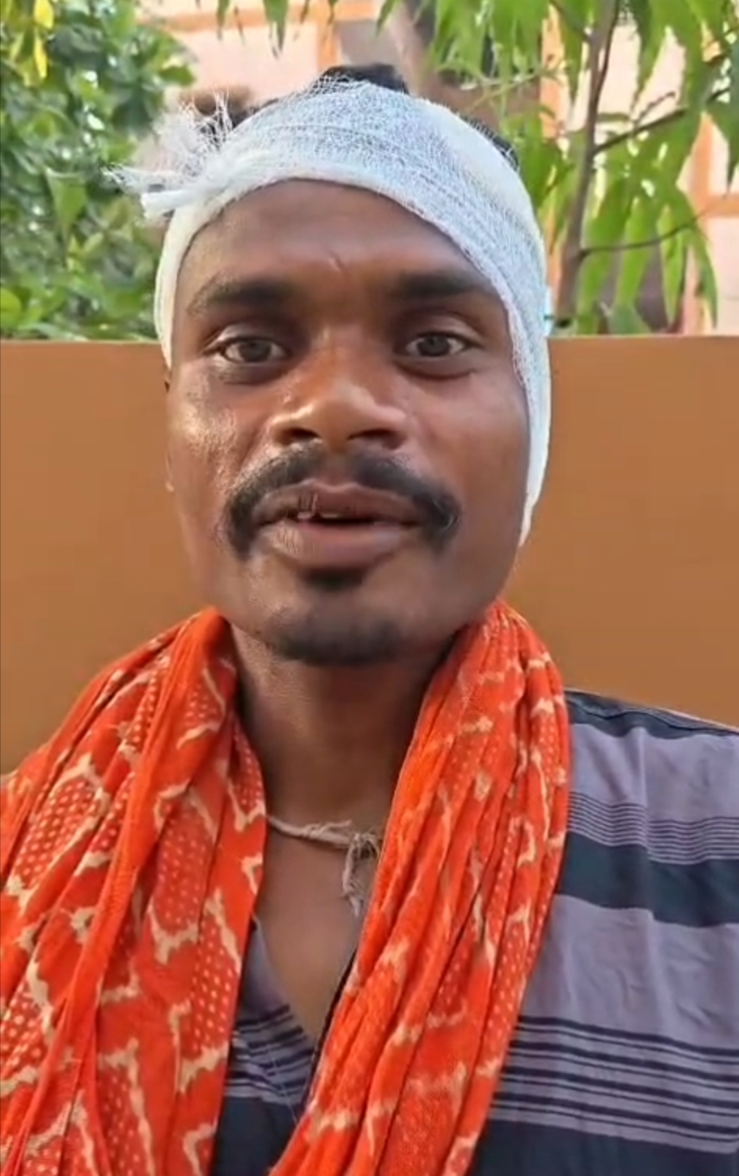 निर्माण कार्य कर रहे मजदूर के साथ ऑटो वाले ने की मारपीट